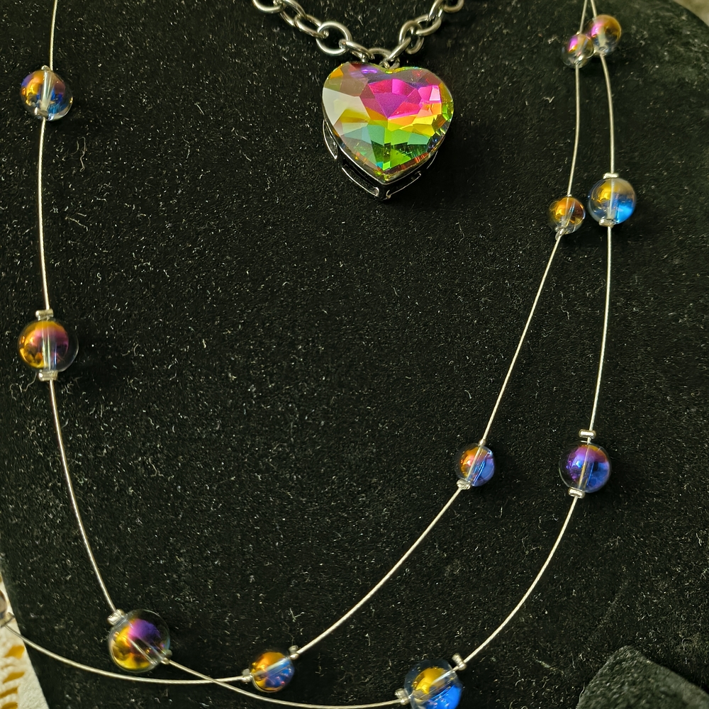 7 PC Paparazzi Oil Spill Heart Necklace Set NWT - Picture 4 of 16